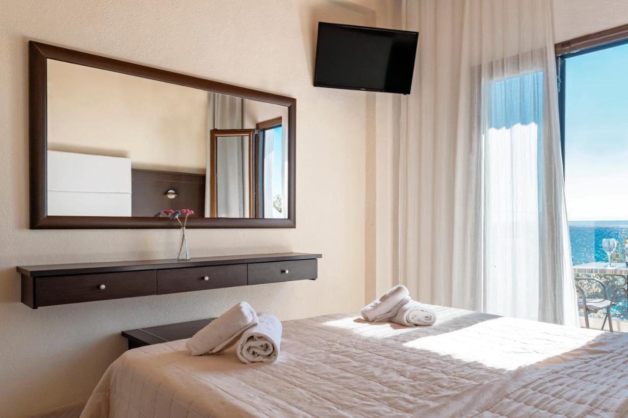 Beach Hotel Kapahi เปฟการี ภายนอก รูปภาพ