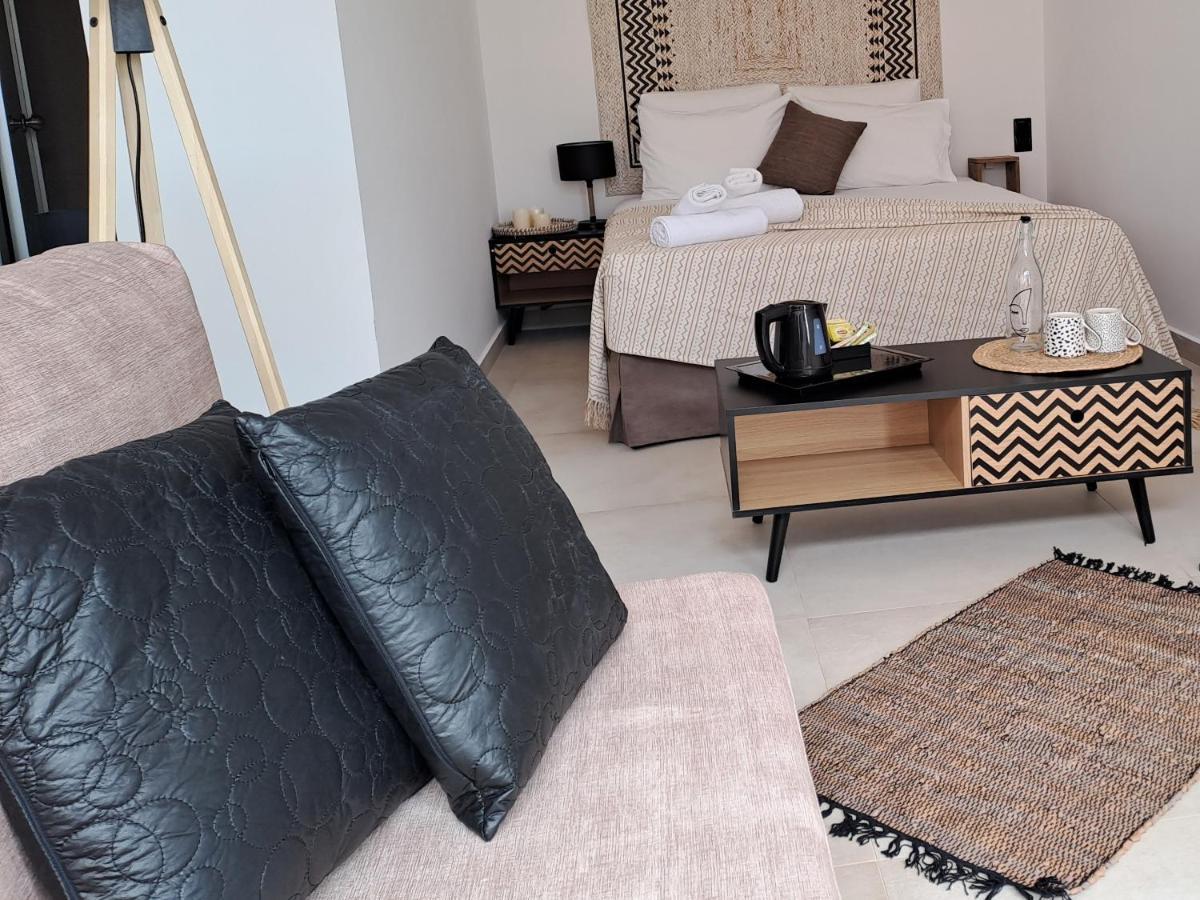 Beach Hotel Kapahi เปฟการี ภายนอก รูปภาพ