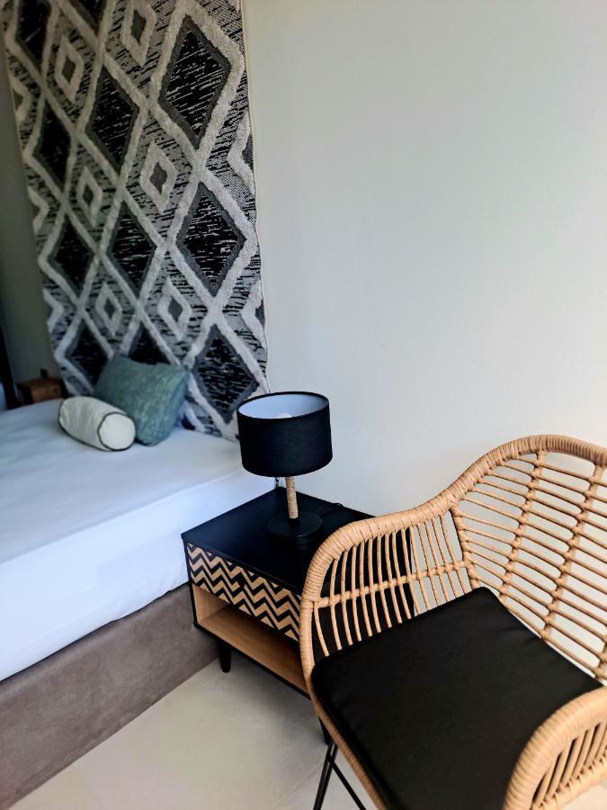 Beach Hotel Kapahi เปฟการี ภายนอก รูปภาพ