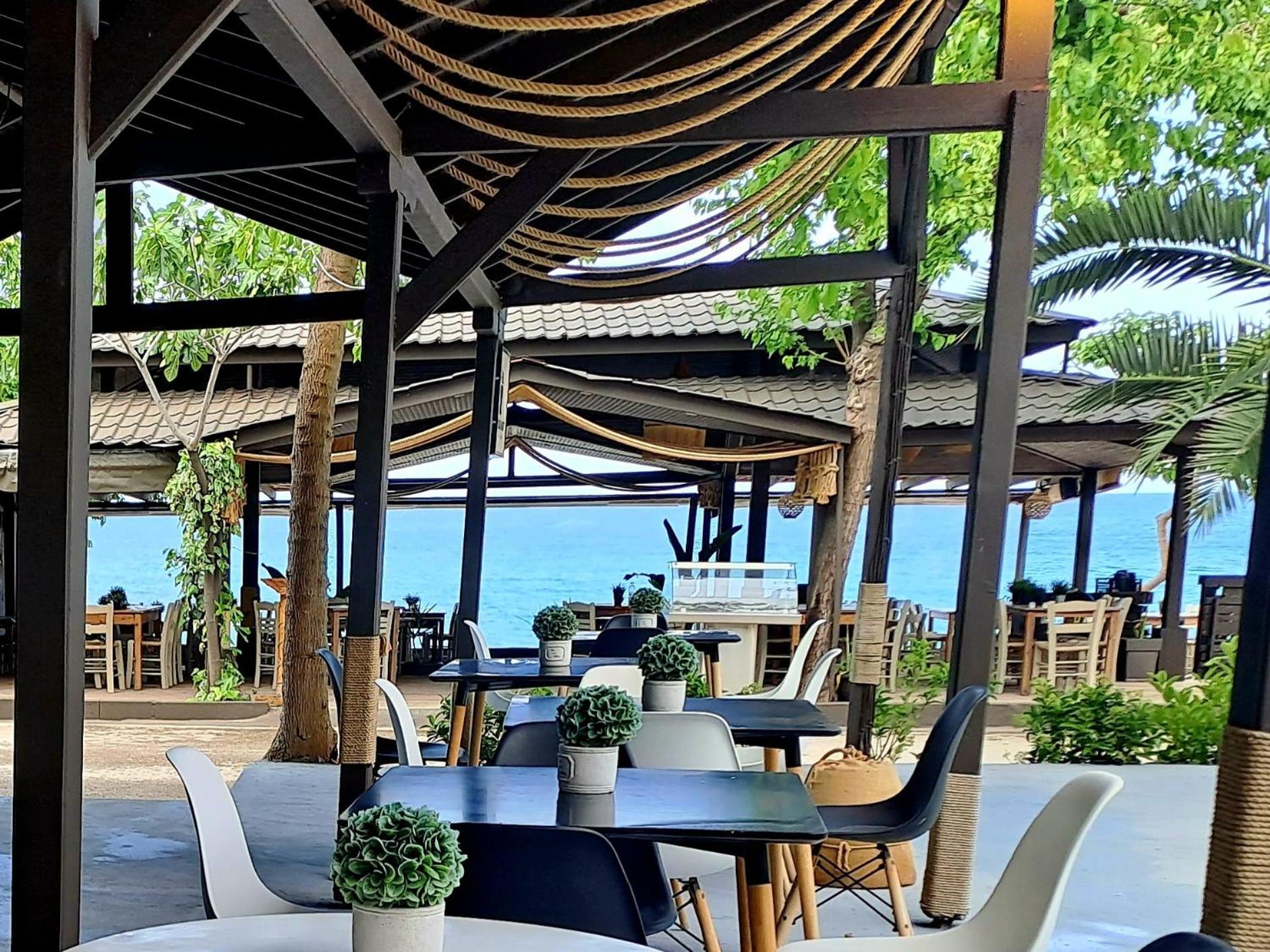 Beach Hotel Kapahi เปฟการี ภายนอก รูปภาพ