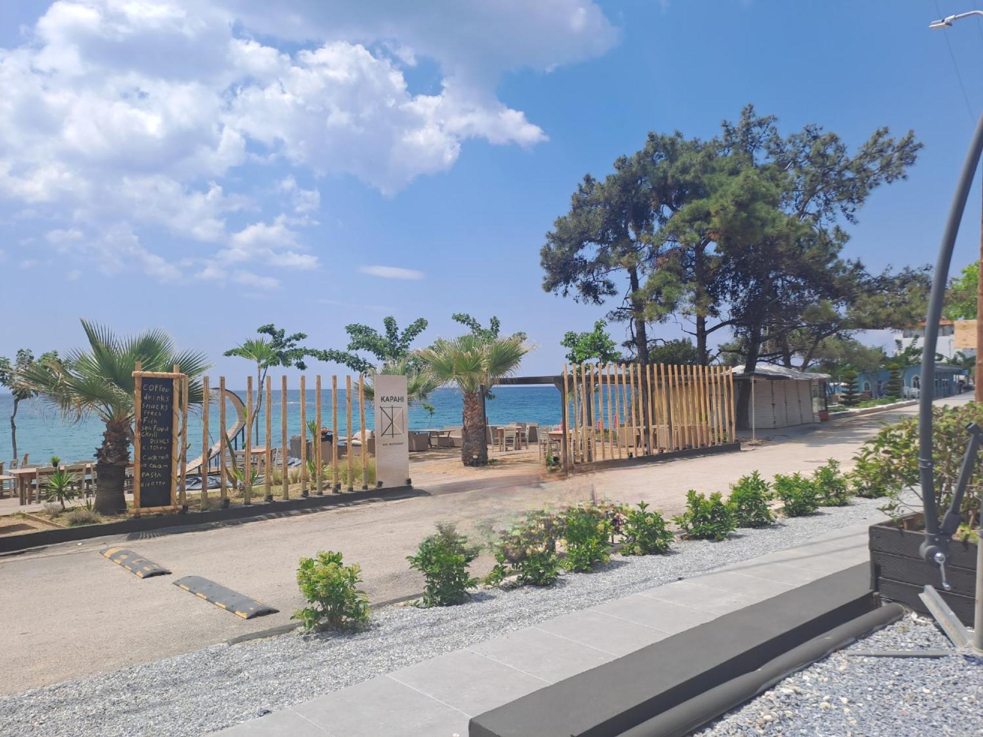 Beach Hotel Kapahi เปฟการี ภายนอก รูปภาพ